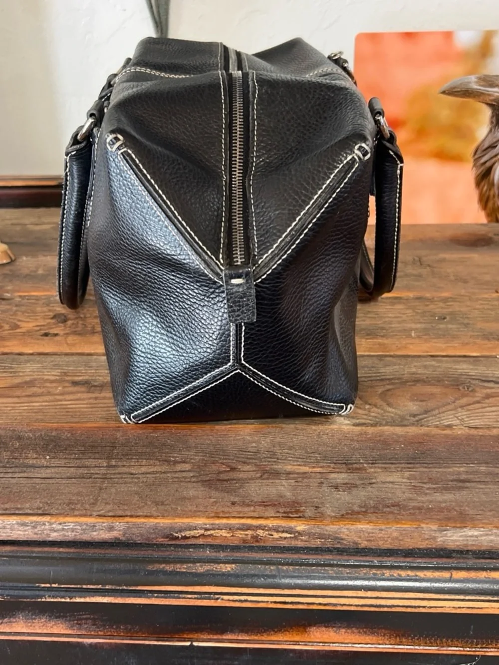 TODS Black Leather Unisex Top-Handle Satchel with Detachable Strap